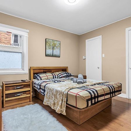 Beautiful 2 Bdr South Shore Montreal ลองกัยล์ ภายนอก รูปภาพ